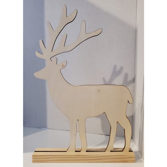 Reindeer Paintable Wooden Figure - Picture 1 of 2